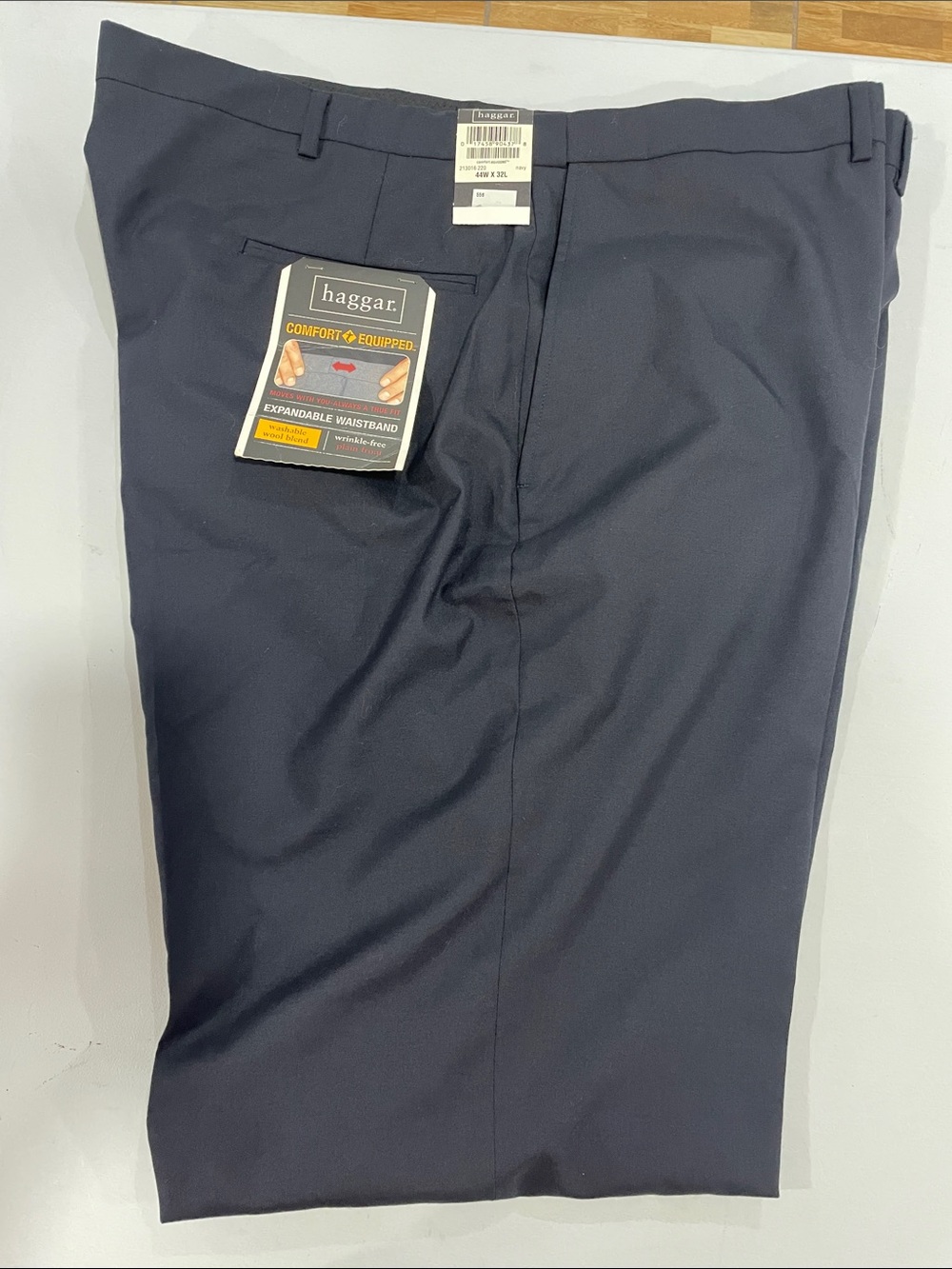 Men’s Haggar comfort equipped expandable wool blend dress pants 44x32 new navy